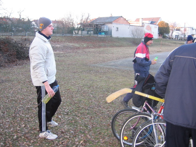 Vítězové slaví tn_8020.jpg